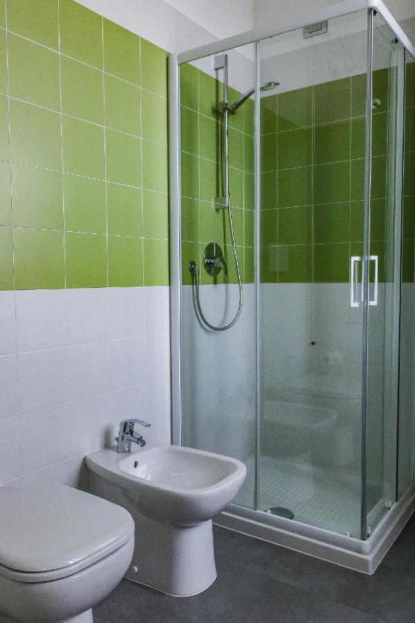 Via Natta - San Siro Apartments - 4 People Милан Экстерьер фото